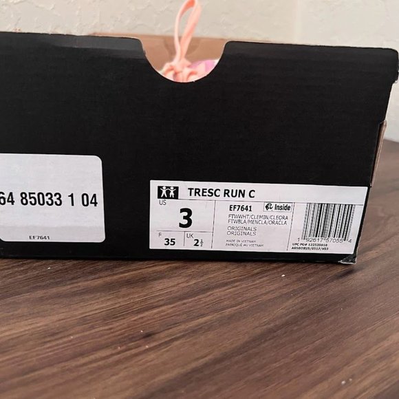 Adidas Originals Tresc Run C Kids' Running Shoes - Picture 6 of 12